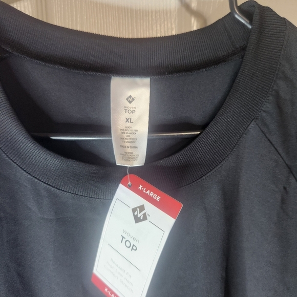 Classic Black T-Shirt - Picture 2 of 6